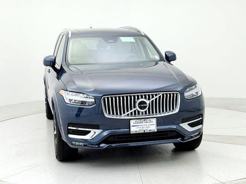 New 2025 Volvo XC90 B6 Plus w/ Protection Package Premier image 2