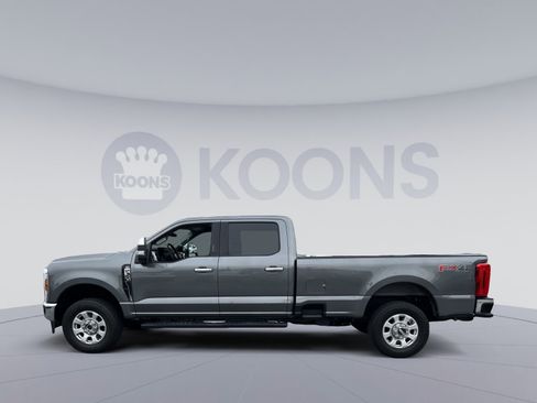 Used 2024 Ford F350 XLT w/ FX4 Off-Road Package image 2