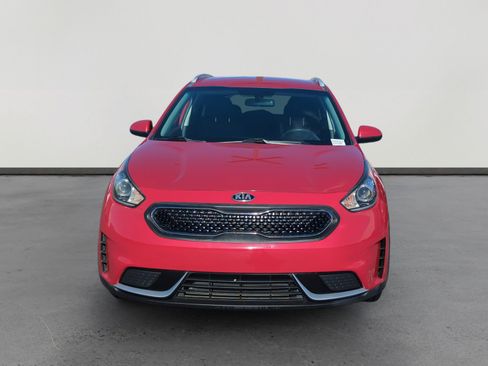 Used 2017 Kia Niro LX image 8