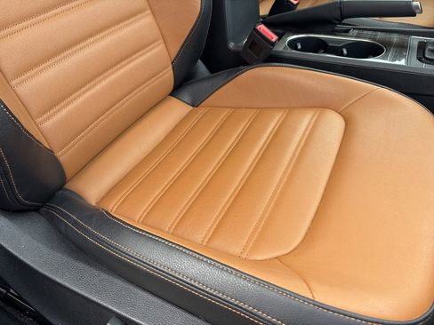 Used 2018 Volkswagen Passat 2.0T SEL Premium image 26