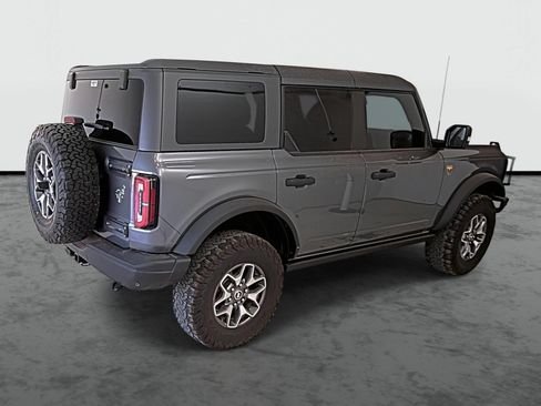 Used 2022 Ford Bronco Badlands AWD/4WD image 4