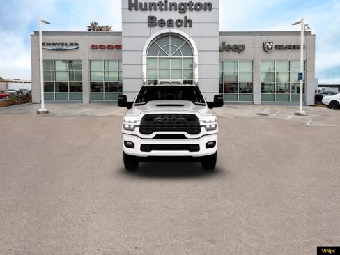 New 2026 RAM 2500 Limited image 9