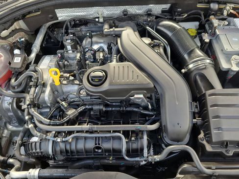 Used 2024 Volkswagen Jetta S image 17