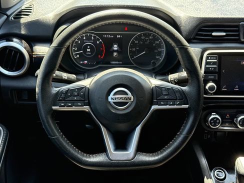 Used 2021 Nissan Versa SR FWD image 12