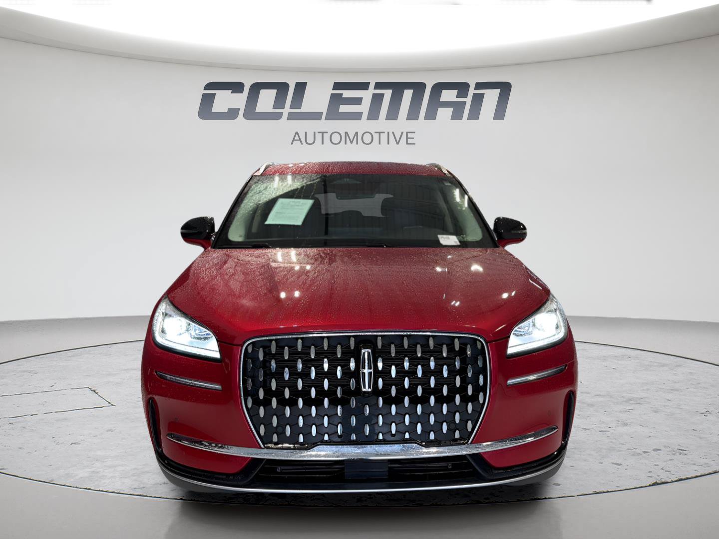 Used 2023 Lincoln Corsair Reserve w/ Equipment Group 201A FWD image 2