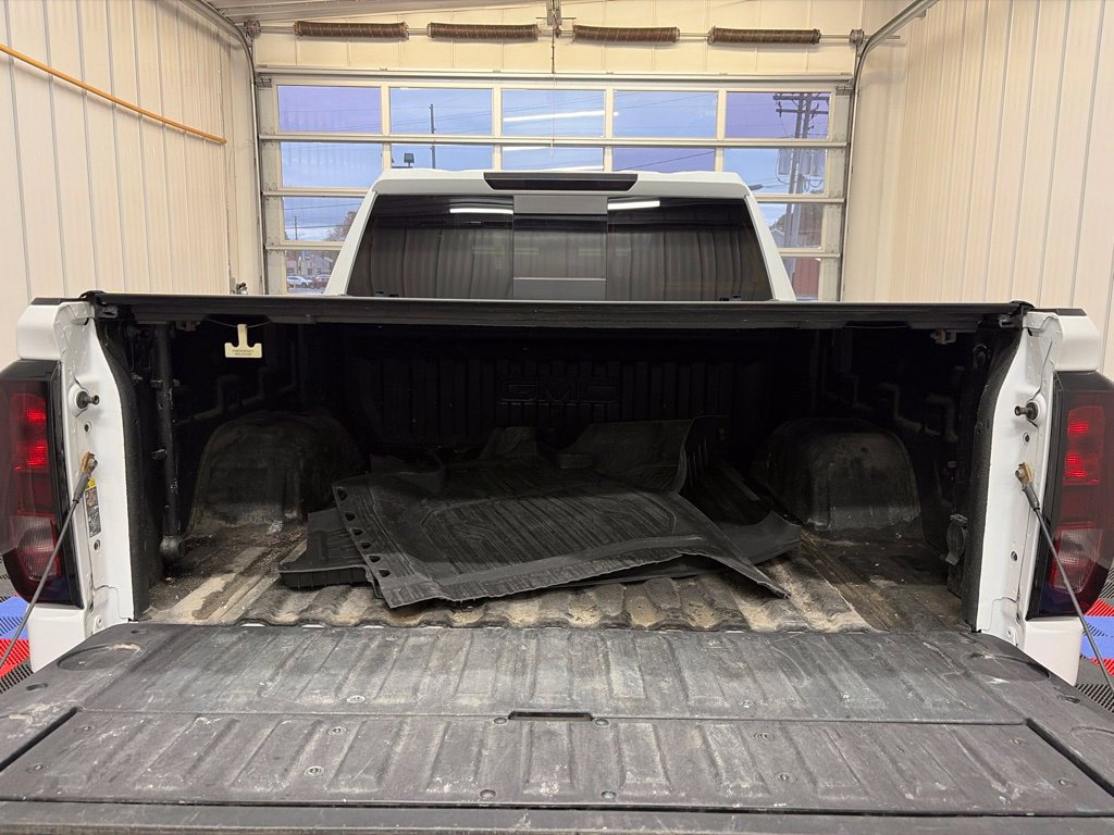 Used 2024 GMC Sierra 1500 Elevation w/ Elevation Premium Package AWD/4WD image 15
