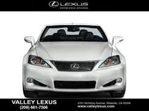 Used 2014 Lexus IS 250C w/ Navigation System Package RWD image 7