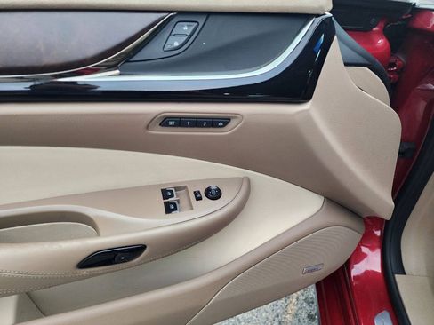 Used 2014 Cadillac ELR w/ Luxury Package FWD image 33