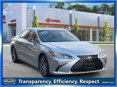 Used 2023 Lexus ES 350 w/ Premium Package