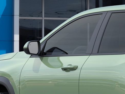 New 2026 Chevrolet Equinox LT w/ Convenience Package II FWD image 52