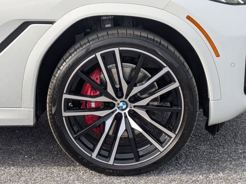 Used 2026 BMW X6 xDrive40i image 10