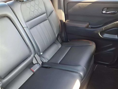 Used 2023 Nissan Frontier Pro-X w/ Pro-X Premium Package image 19