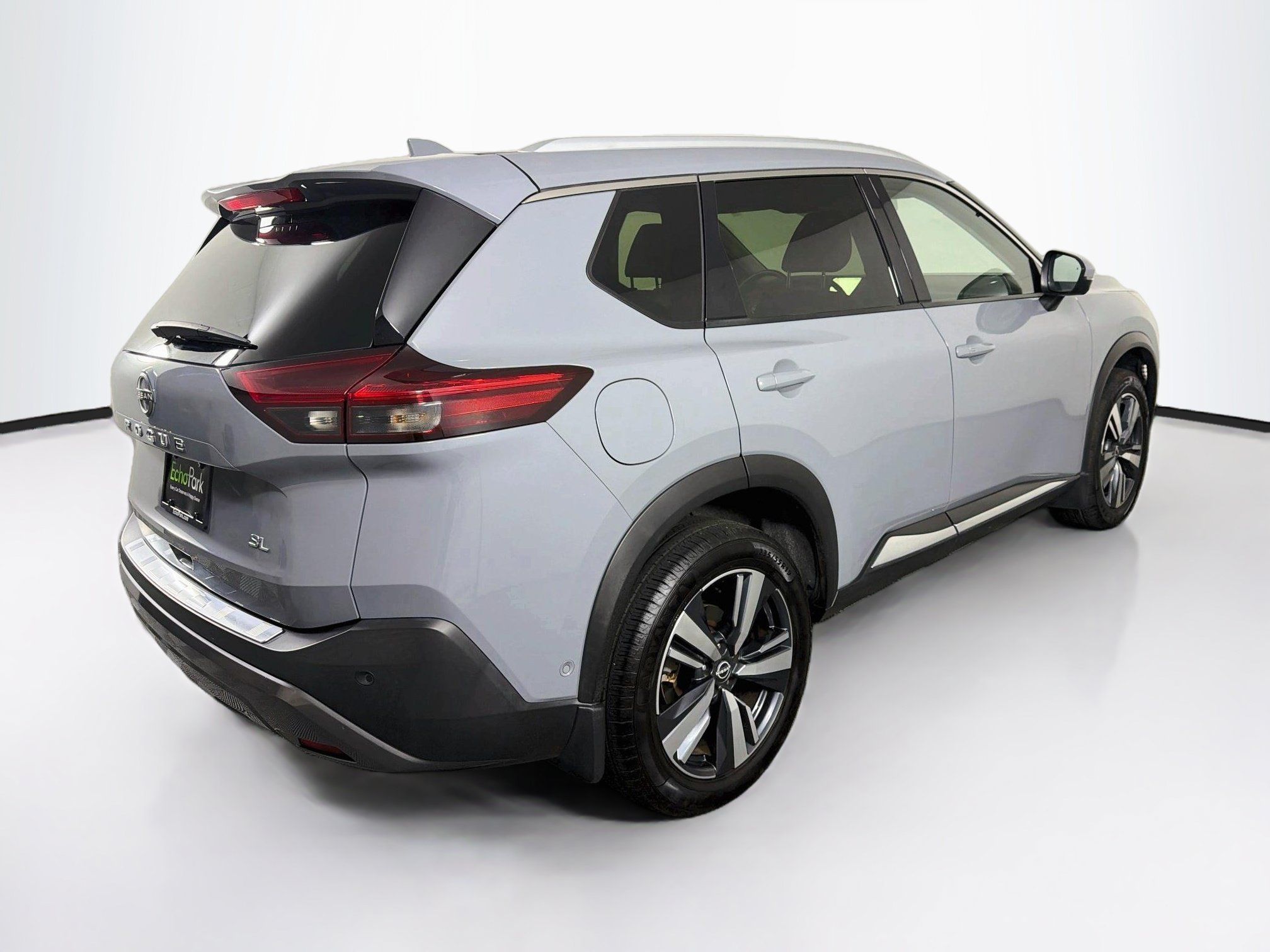 Used 2023 Nissan Rogue SL w/ SL Premium Package FWD image 9