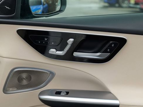 Used 2022 Mercedes-Benz C 300 4MATIC Sedan w/ Pinnacle Trim Package image 36