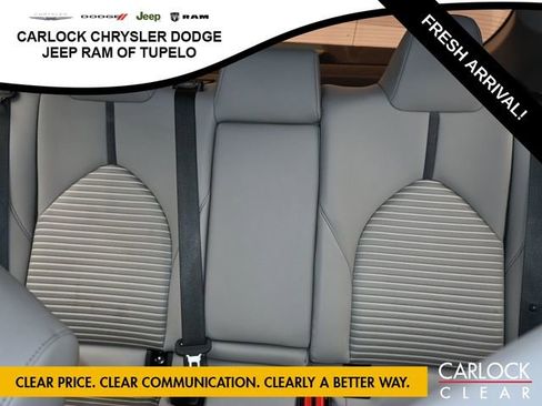 Used 2023 Toyota Camry SE image 23