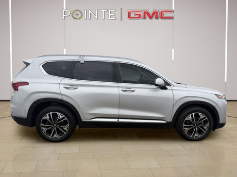 Used 2019 Hyundai Santa Fe Limited image 10