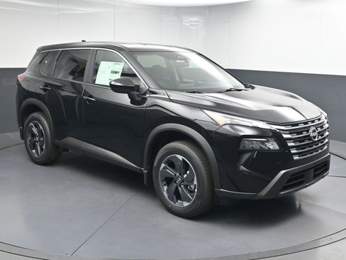 New 2026 Nissan Rogue SV image 1