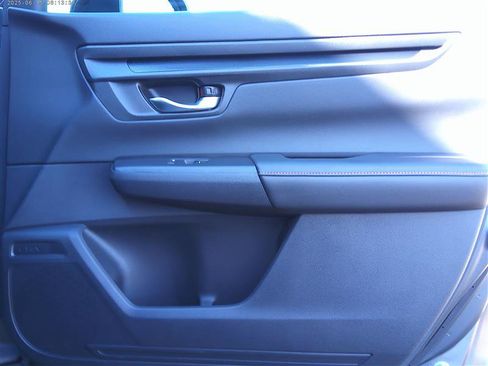 Used 2024 Honda CR-V Sport image 18