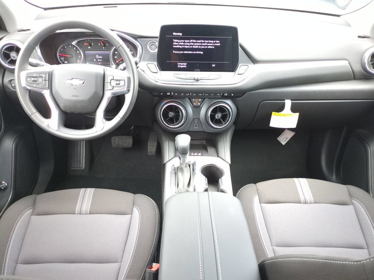 New 2025 Chevrolet Blazer LT w/ Convenience Package FWD image 14