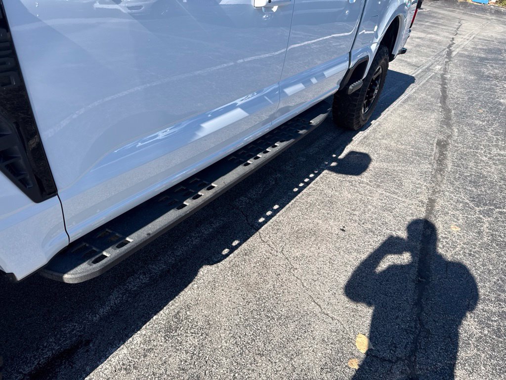 Certified 2025 Ford F250 4x4 Crew Cab Super Duty image 35