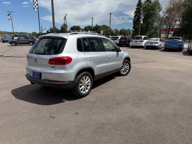 Used 2017 Volkswagen Tiguan Wolfsburg Edition AWD/4WD image 11
