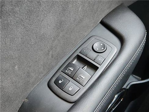 Used 2023 Dodge Challenger SRT Hellcat w/ Driver Convenience Group RWD image 14