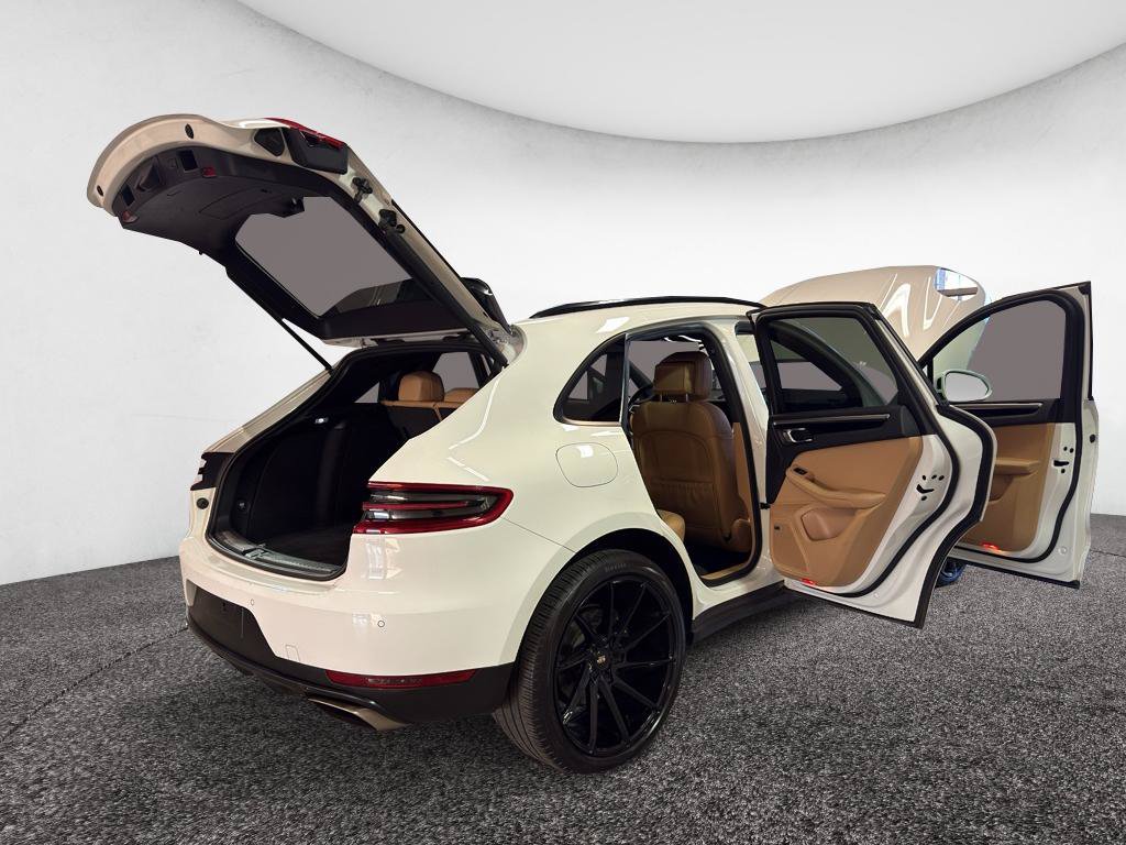 Used 2017 Porsche Macan AWD/4WD image 14