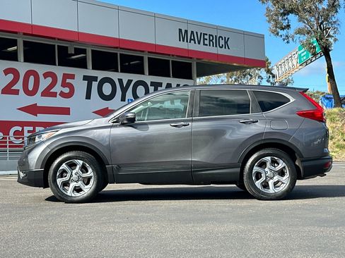 Used 2017 Honda CR-V EX-L image 2