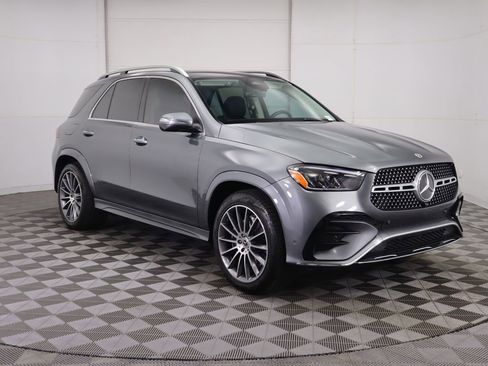 Certified 2025 Mercedes-Benz GLE 350 4MATIC image 3