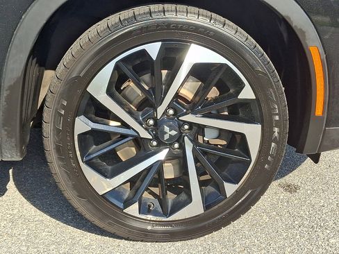 Used 2022 Mitsubishi Outlander SE FWD image 8