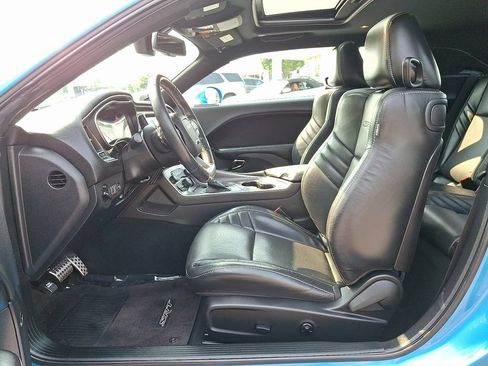 Used 2019 Dodge Challenger SRT Hellcat Redeye RWD image 13