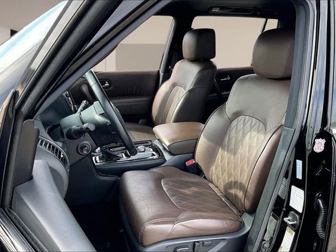 Used 2023 Nissan Armada Platinum w/ Captain's Chairs Package image 24