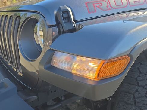 Used 2021 Jeep Gladiator Rubicon image 44