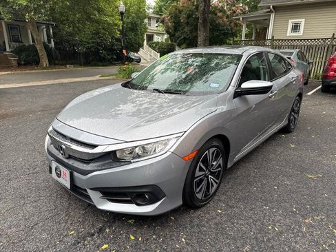 Used 2016 Honda Civic EX-L image 3