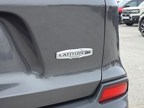 Certified 2020 Jeep Cherokee Latitude Plus image 12