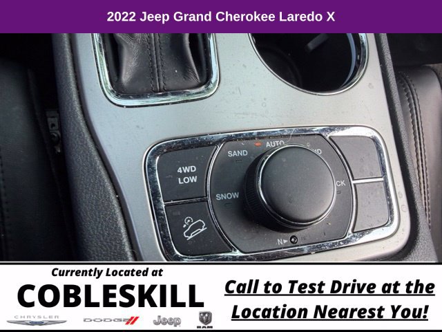 Used 2022 Jeep Grand Cherokee Laredo X AWD/4WD image 18