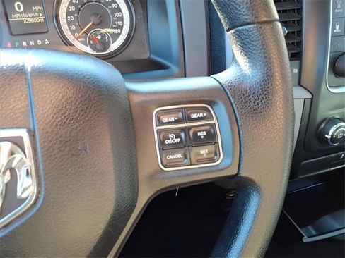 Used 2016 RAM 1500 Express image 34