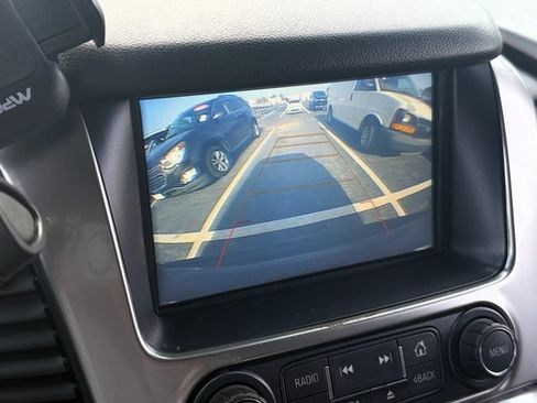 Used 2019 Chevrolet Tahoe LT RWD image 19