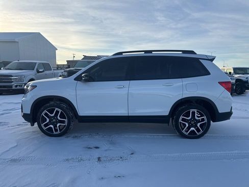 Used 2023 Honda Passport Elite image 7