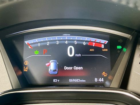 Used 2019 Honda CR-V Touring image 19