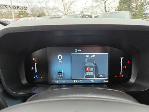 New 2026 Ford Maverick XL image 13