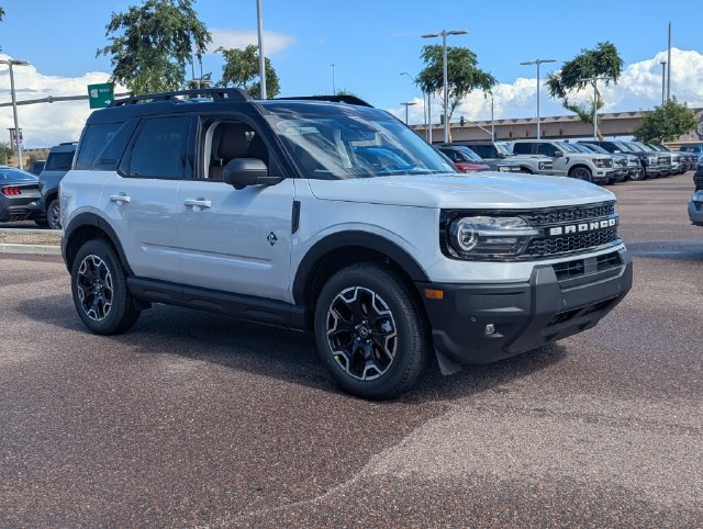 New 2026 Ford Bronco Sport Outer Banks w/ Outer Banks Tech Package+ AWD/4WD image 8