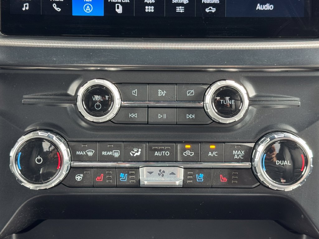 Used 2024 Ford F150 Platinum w/ Equipment Group 702A High AWD/4WD image 25