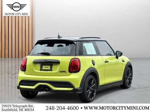 Certified 2023 MINI Cooper S FWD image 4