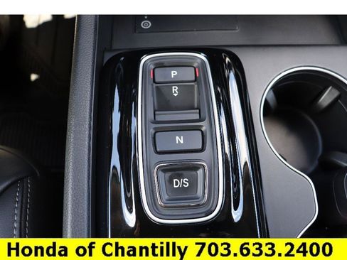 Used 2025 Honda Pilot EX-L image 17