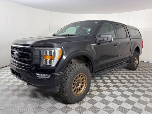 Used 2021 Ford F150 XLT w/ Equipment Group 302A High AWD/4WD image 3