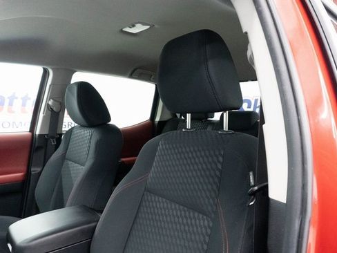 Used 2023 Toyota Tacoma SR5 w/ Technology Package image 23