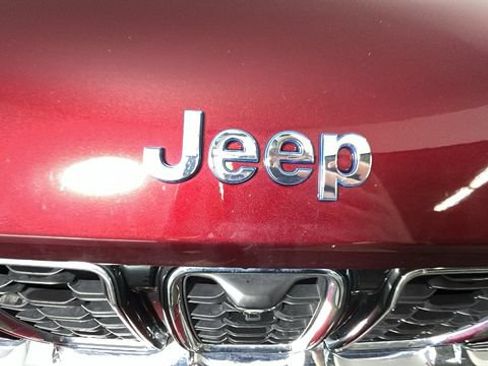 Used 2024 Jeep Grand Cherokee Limited 4xe w/ Luxury Tech Group II AWD/4WD image 8