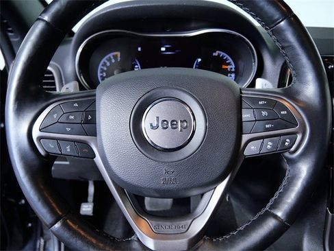 Used 2021 Jeep Grand Cherokee Limited X image 21