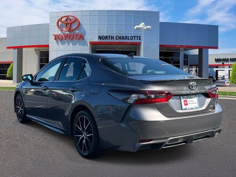 Used 2024 Toyota Camry SE w/ Convenience Package FWD image 6